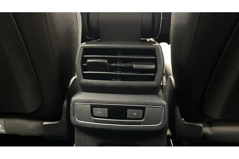 Audi Q4 e-tron Sport - U1943