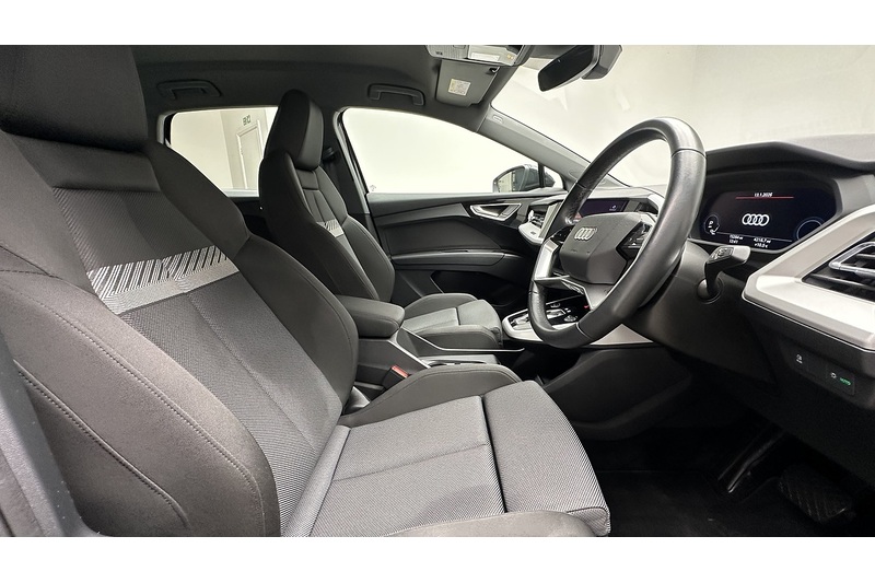 Audi Q4 e-tron Sport - U1943