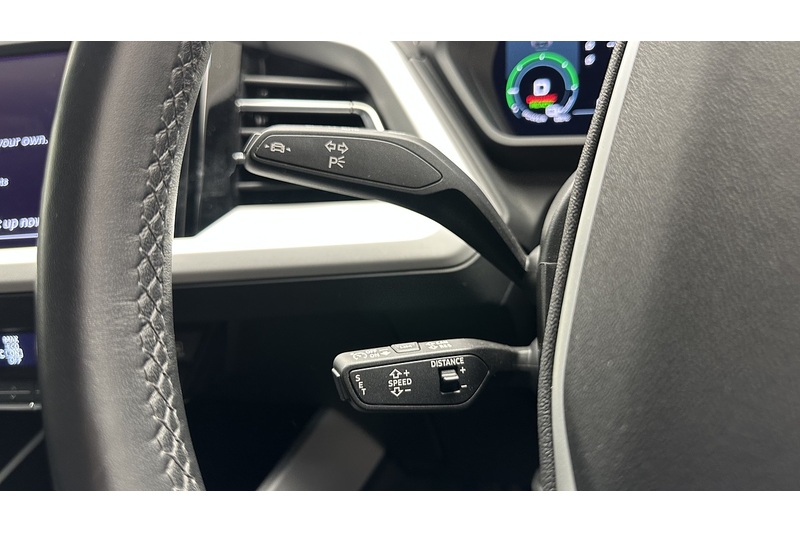 Audi Q4 e-tron Sport - U1943