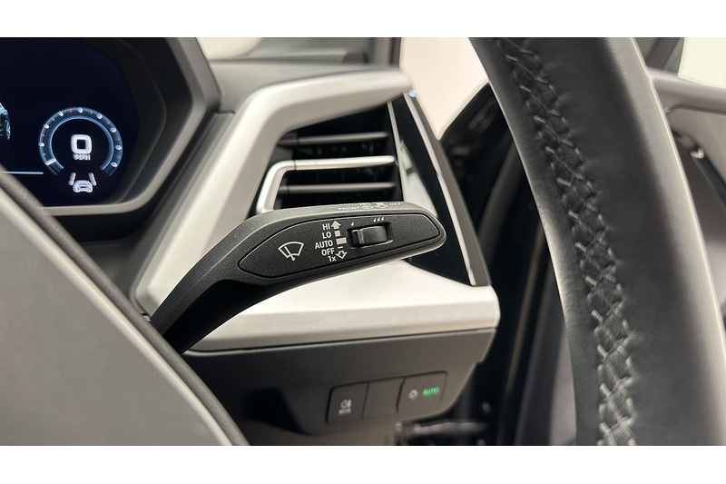 Audi Q4 e-tron Sport - U1943