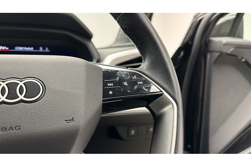 Audi Q4 e-tron Sport - U1943