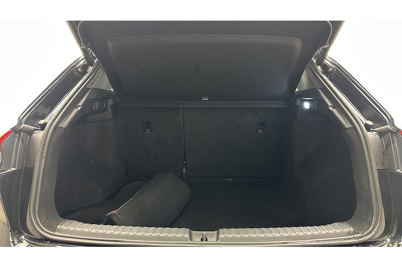 Audi Q4 e-tron Sport - U1943