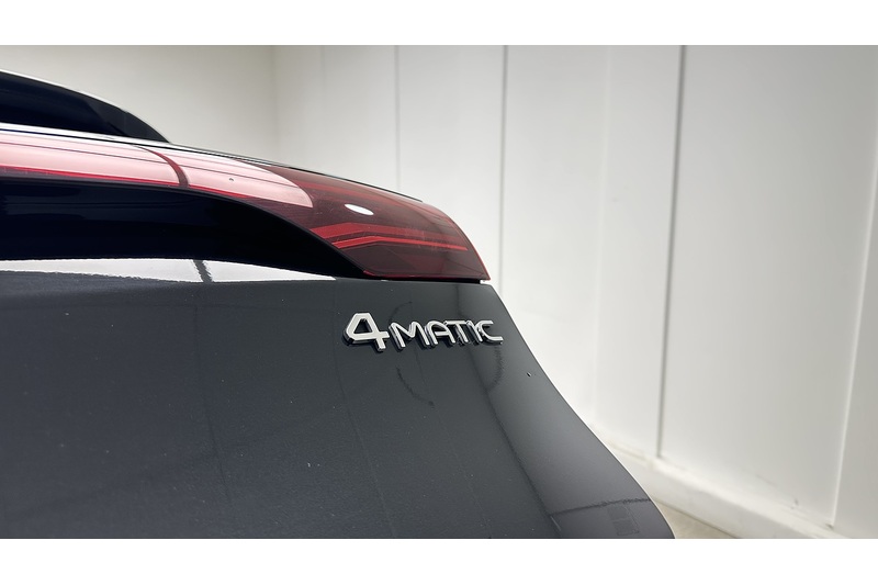 Mercedes-Benz EQC EQC 400 AMG Line - U1944