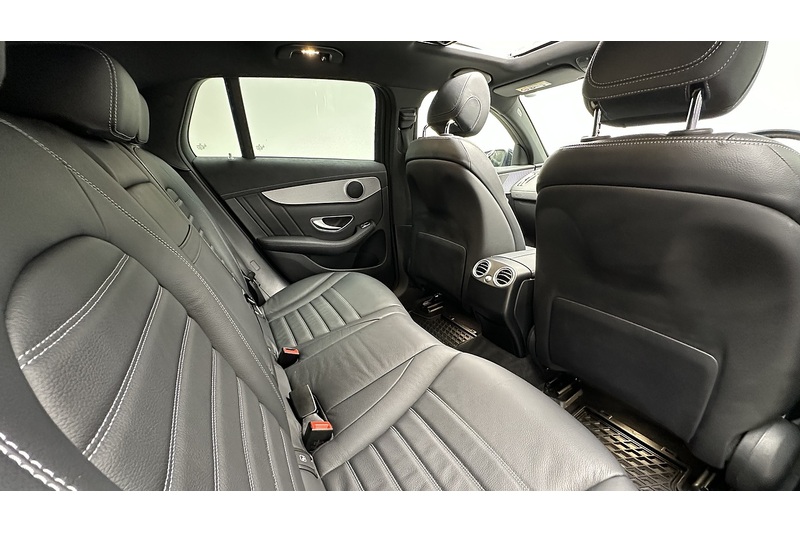 Mercedes-Benz EQC EQC 400 AMG Line - U1944