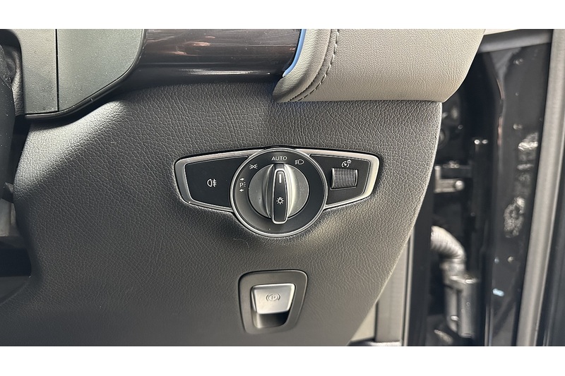 Mercedes-Benz EQC EQC 400 AMG Line - U1944