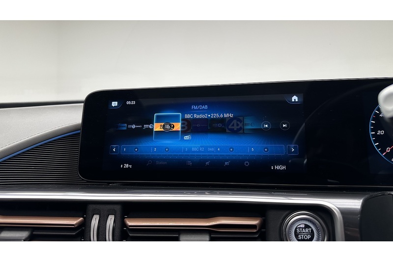 Mercedes-Benz EQC EQC 400 AMG Line - U1944