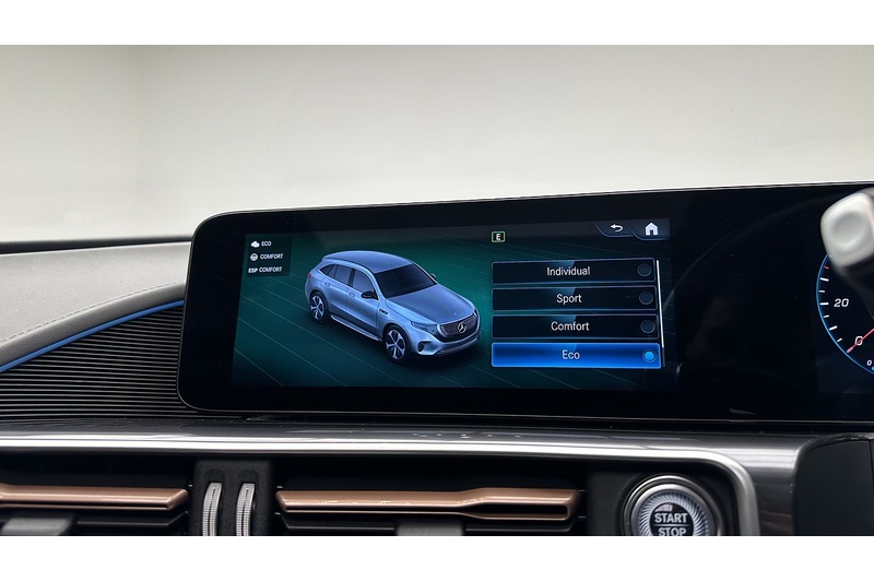 Mercedes-Benz EQC EQC 400 AMG Line - U1944