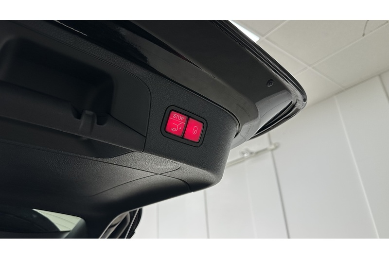 Mercedes-Benz EQC EQC 400 AMG Line - U1944