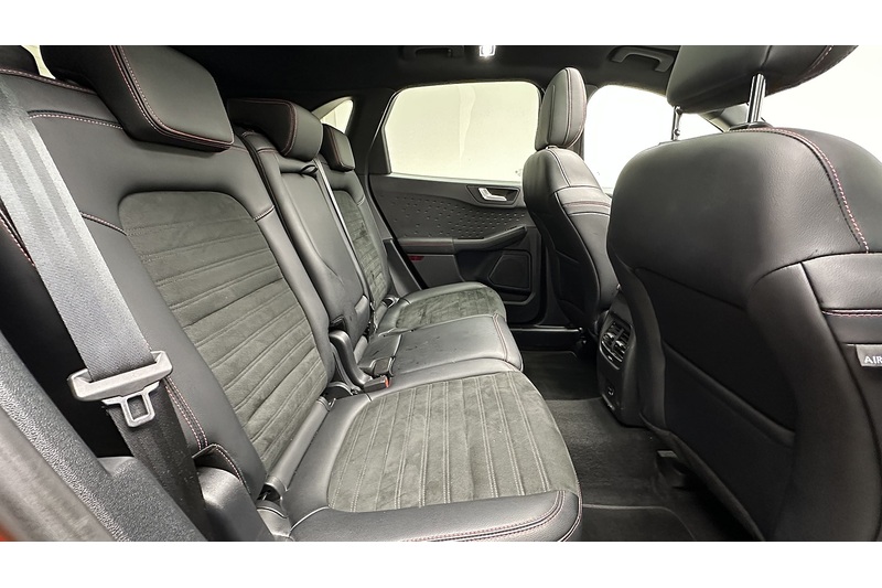 Ford Kuga T EcoBoost ST-Line X - U1946