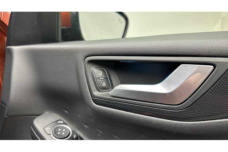 Ford Kuga T EcoBoost ST-Line X - U1946