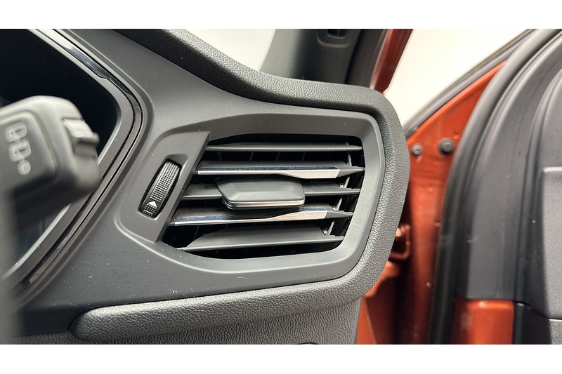 Ford Kuga T EcoBoost ST-Line X - U1946