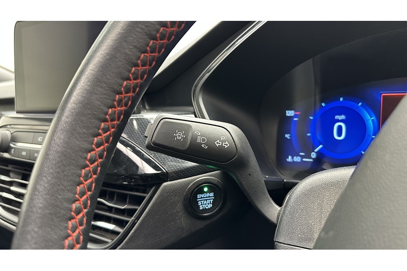 Ford Kuga T EcoBoost ST-Line X - U1946