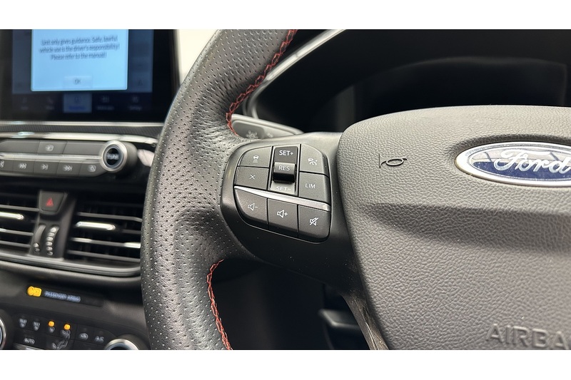 Ford Kuga T EcoBoost ST-Line X - U1946