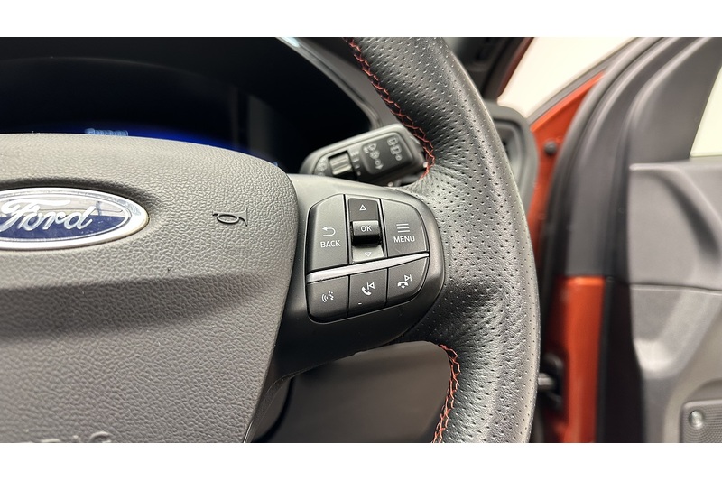 Ford Kuga T EcoBoost ST-Line X - U1946