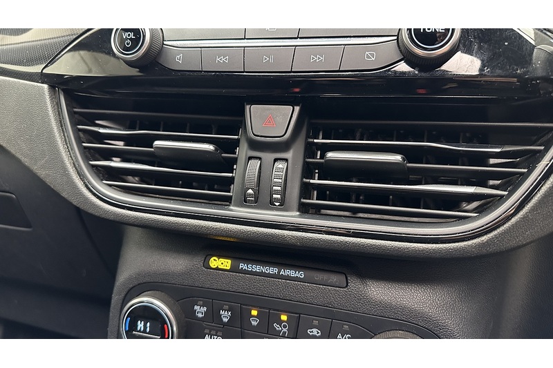 Ford Kuga T EcoBoost ST-Line X - U1946