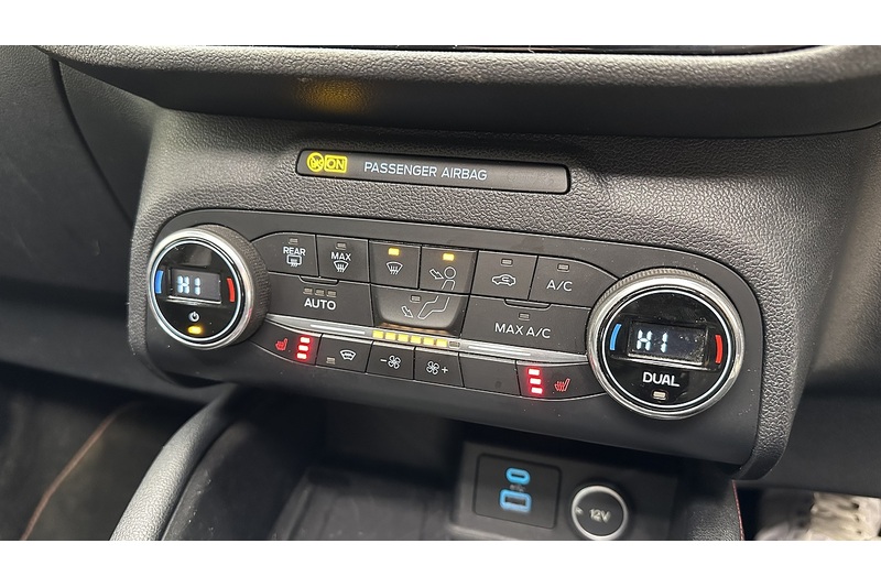 Ford Kuga T EcoBoost ST-Line X - U1946