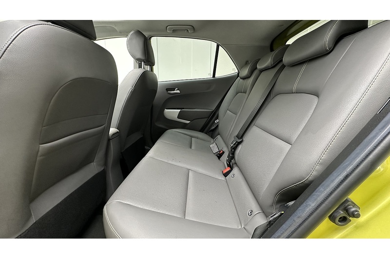 Kia Picanto X-Line S - U1947