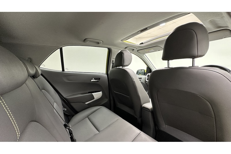 Kia Picanto X-Line S - U1947