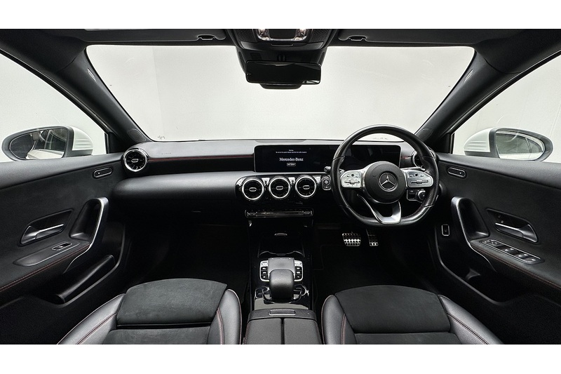 Mercedes-Benz A Class A180d AMG Line - U1948