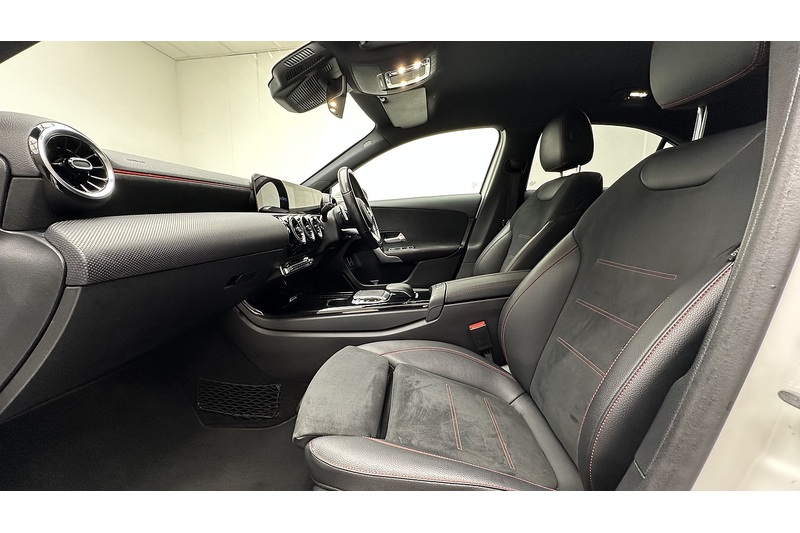 Mercedes-Benz A Class A180d AMG Line - U1948