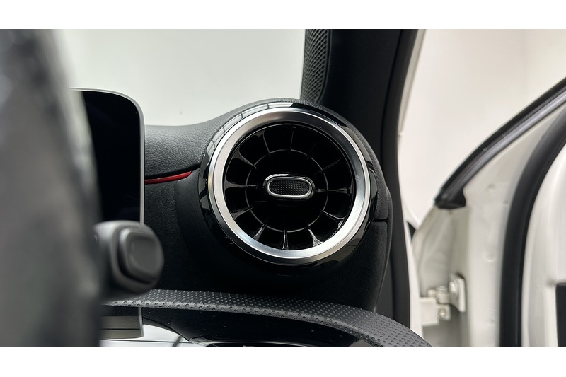 Mercedes-Benz A Class A180d AMG Line - U1948