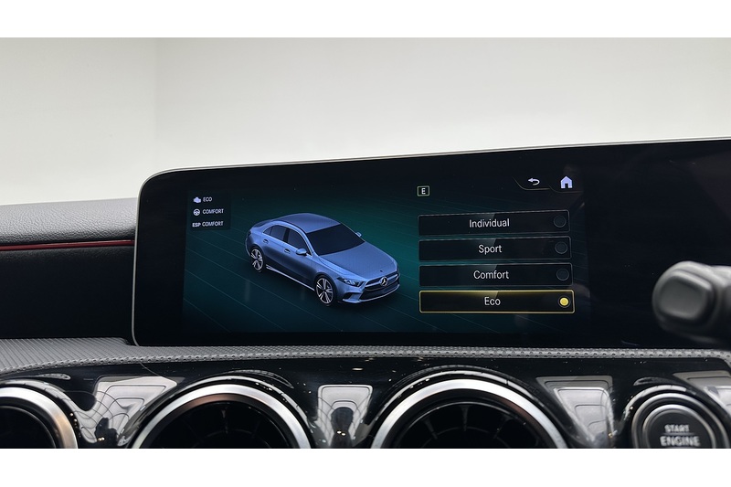 Mercedes-Benz A Class A180d AMG Line - U1948