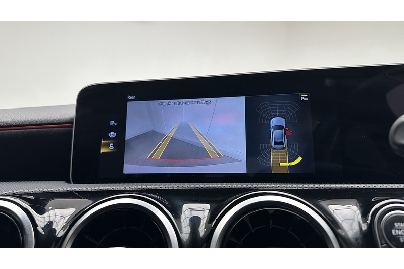 Mercedes-Benz A Class A180d AMG Line - U1948