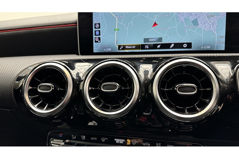 Mercedes-Benz A Class A180d AMG Line - U1948