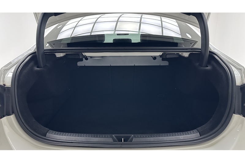 Mercedes-Benz A Class A180d AMG Line - U1948