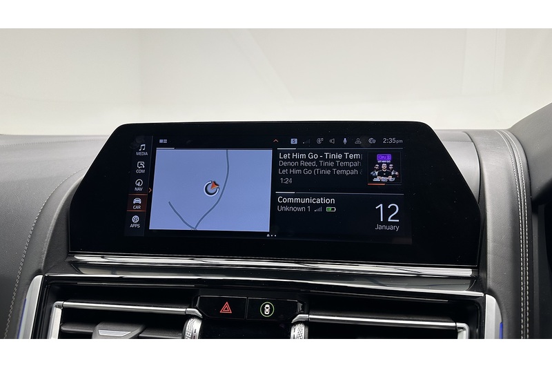 BMW 8 Series M850i V8 - U1955