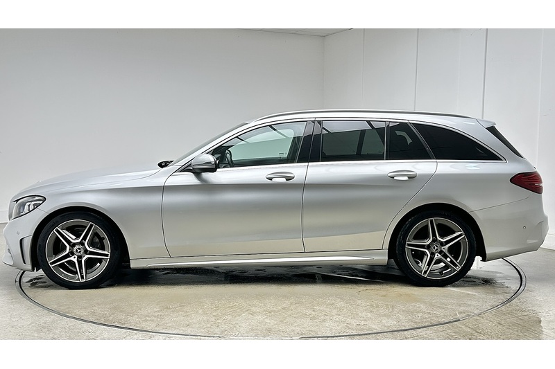 Mercedes-Benz C Class C300d AMG Line - U1957