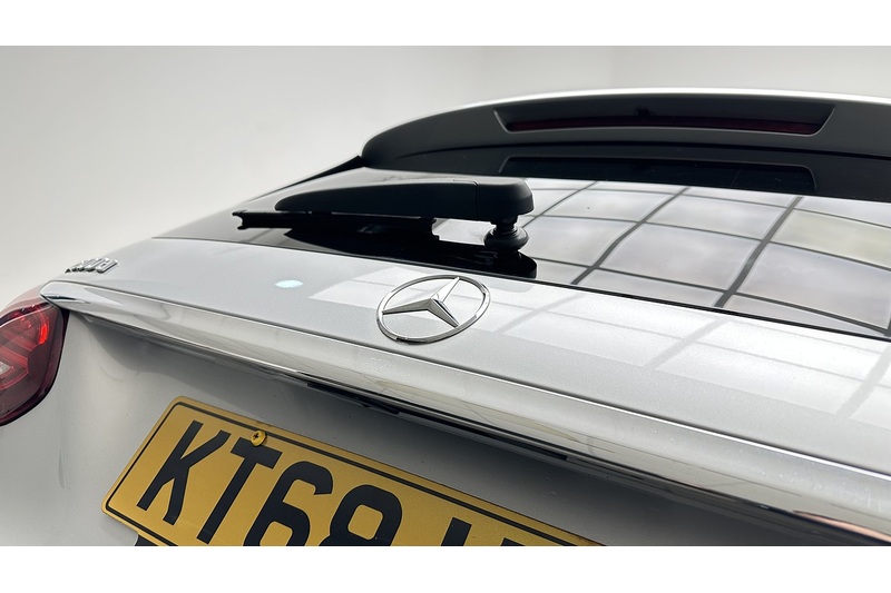 Mercedes-Benz C Class C300d AMG Line - U1957