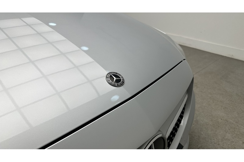 Mercedes-Benz C Class C300d AMG Line - U1957