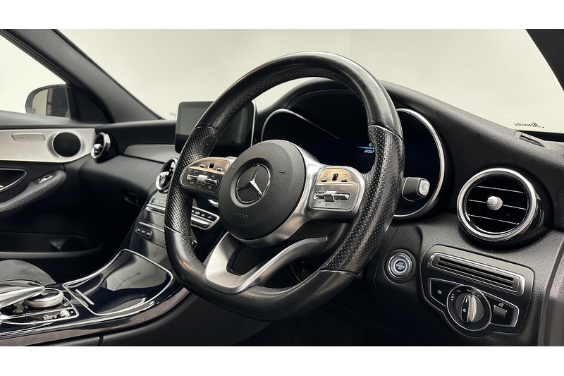 Mercedes-Benz C Class C300d AMG Line - U1957