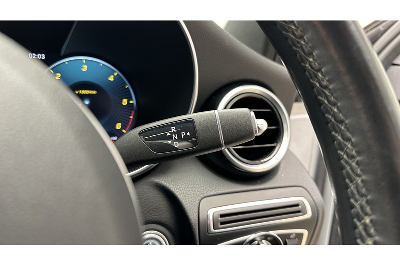 Mercedes-Benz C Class C300d AMG Line - U1957