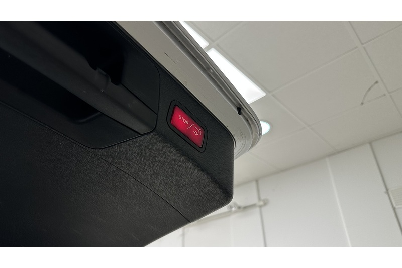 Mercedes-Benz C Class C300d AMG Line - U1957