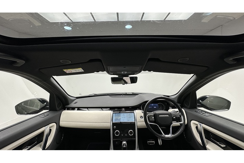 Land Rover Discovery Sport P300e Urban Edition - U1976