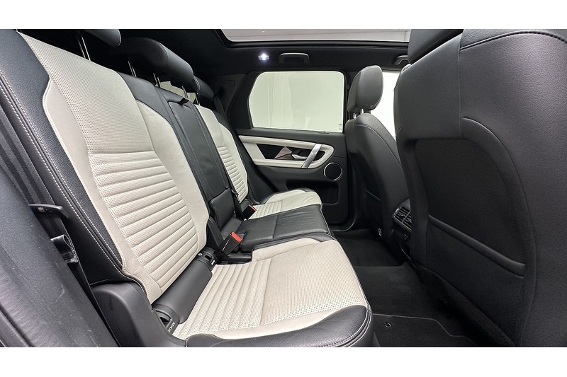 Land Rover Discovery Sport P300e Urban Edition - U1976