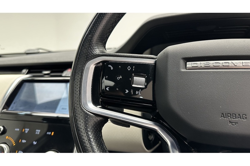 Land Rover Discovery Sport P300e Urban Edition - U1976