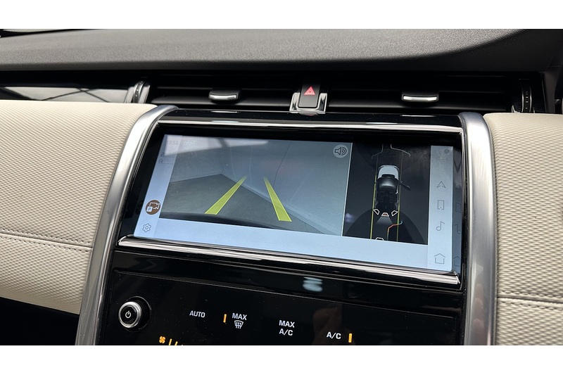 Land Rover Discovery Sport P300e Urban Edition - U1976