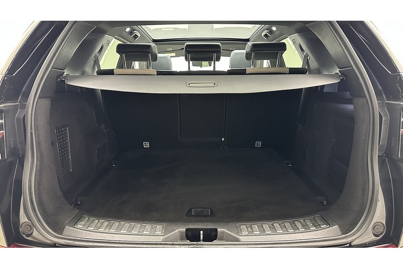 Land Rover Discovery Sport P300e Urban Edition - U1976