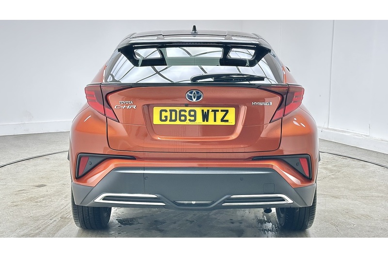 Toyota C-HR VVT-h Orange Edition - U1977
