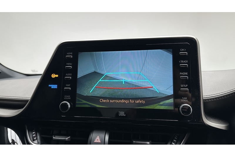 Toyota C-HR VVT-h Orange Edition - U1977