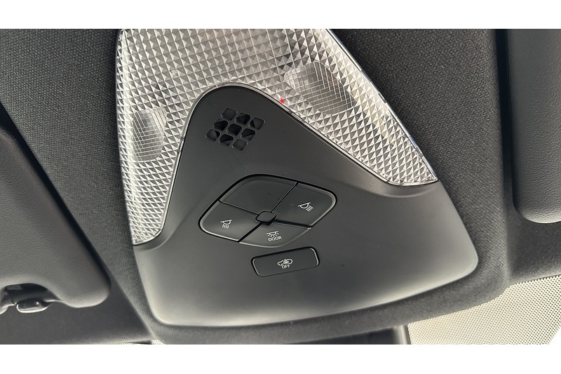 Toyota C-HR VVT-h Orange Edition - U1977