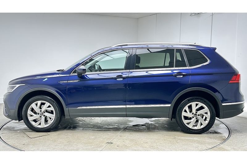 Volkswagen Tiguan Allspace TSI Life - U2000