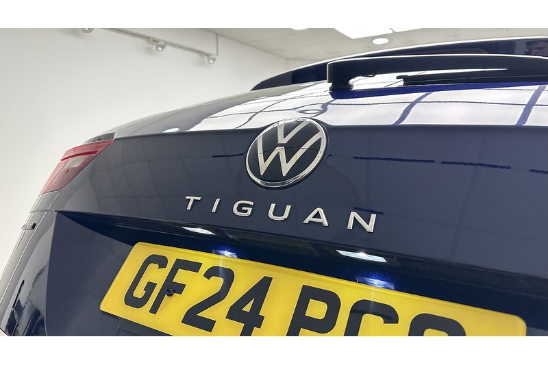 Volkswagen Tiguan Allspace TSI Life - U2000