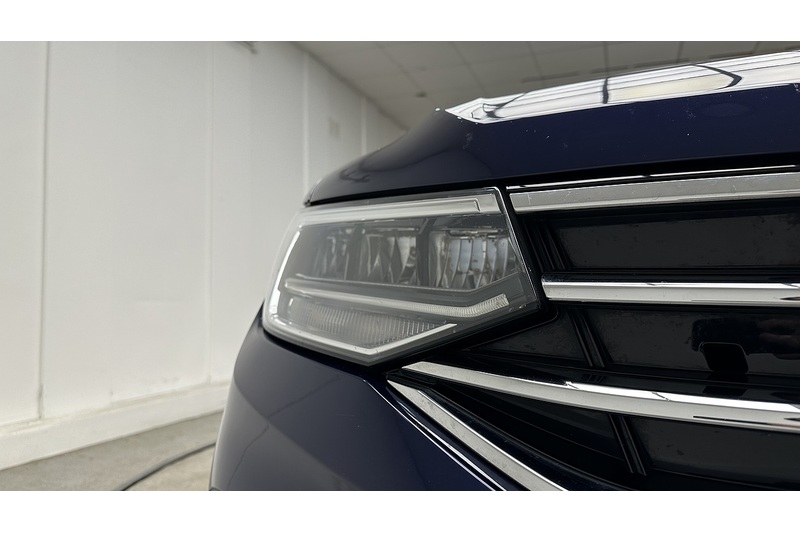 Volkswagen Tiguan Allspace TSI Life - U2000