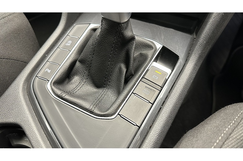 Volkswagen Tiguan Allspace TSI Life - U2000