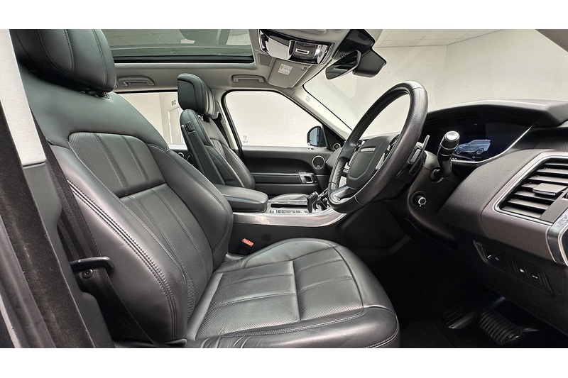 Land Rover Range Rover Sport P400e HSE - U2006