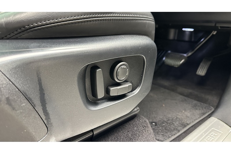 Land Rover Range Rover Sport P400e HSE - U2006